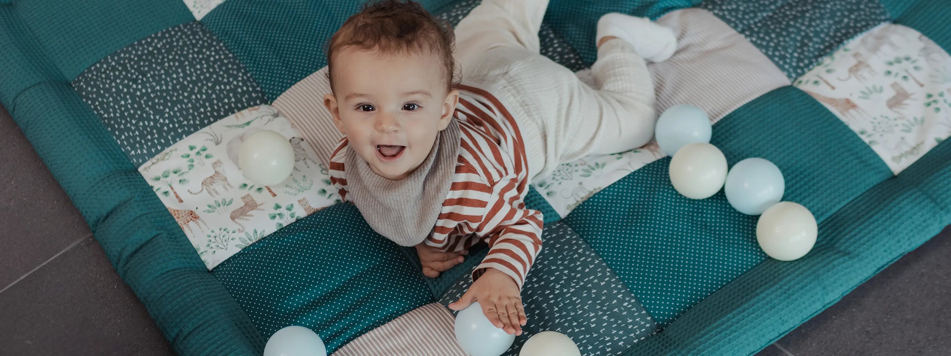 🌿 Dschungelflair für die Kleinsten – Unser neues Design „Madagaskar“-ULLENBOOM Baby