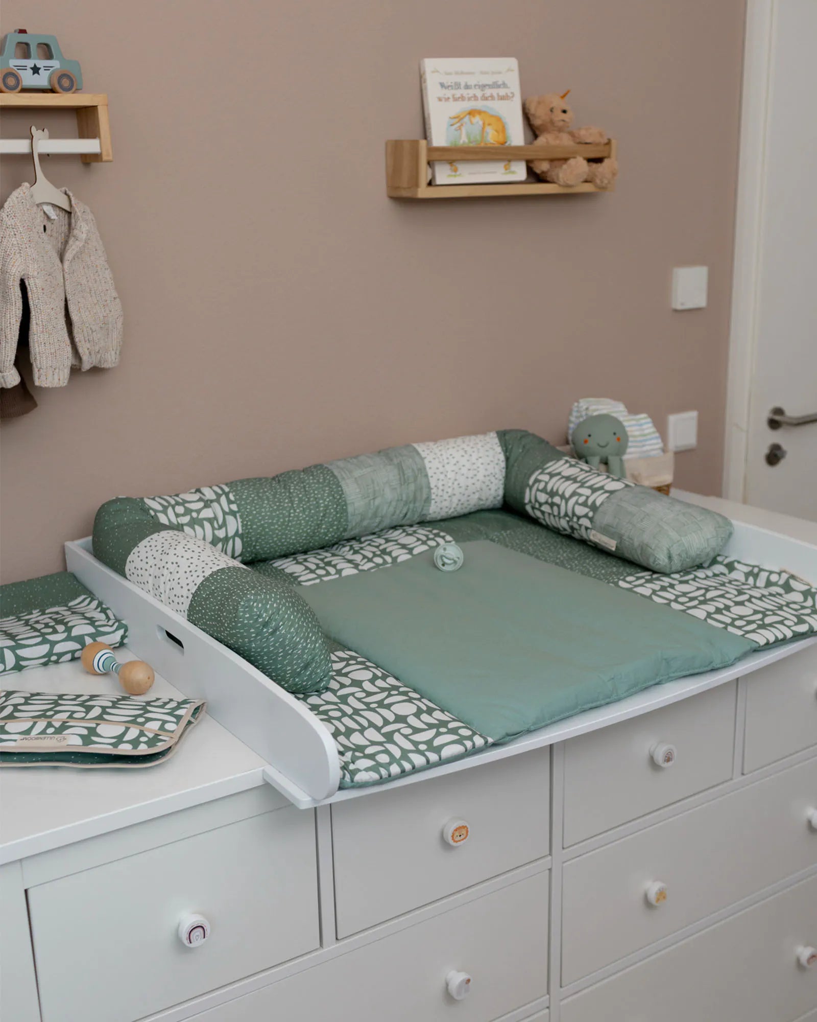 Baby Bettschlange Classic Grün-Bettschlangen-ULLENBOOM Baby