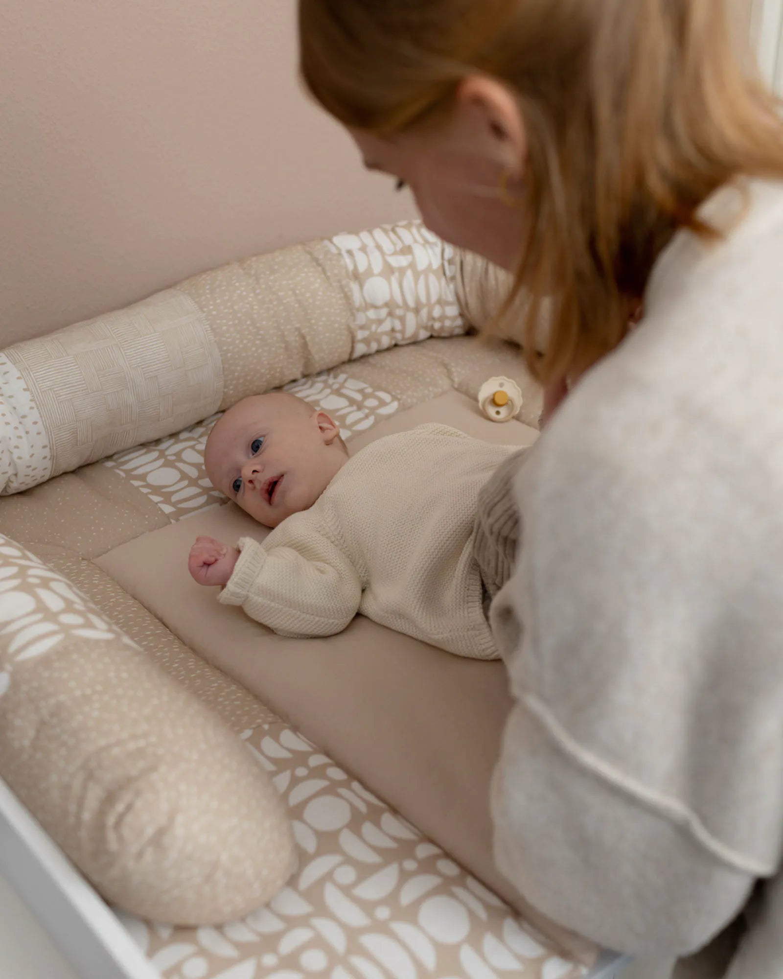 Baby Bettschlange Classic Sand-Bettschlangen-ULLENBOOM Baby