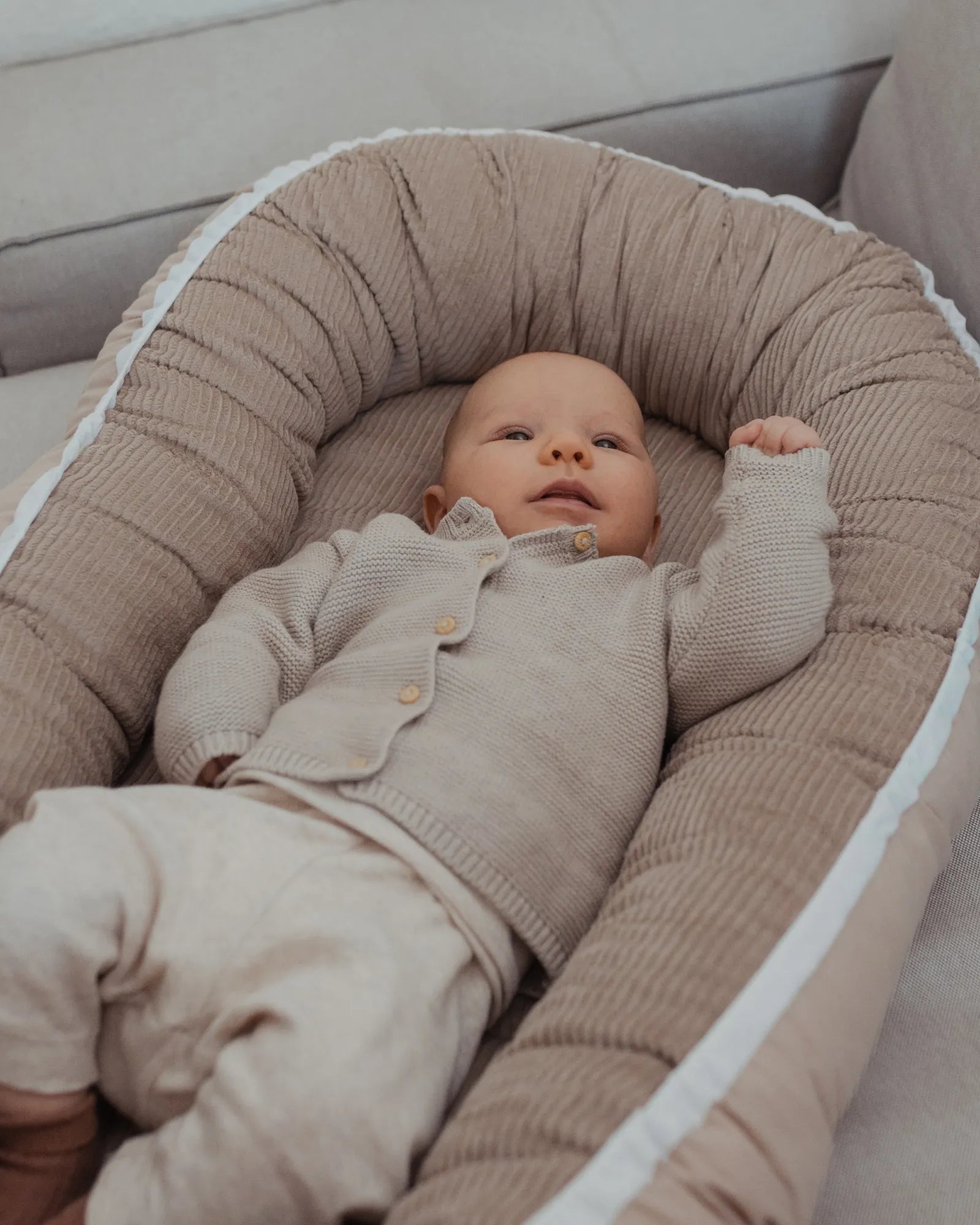 Babynest CORD SAND-Kuschel-& Babynest CORD SAND | ULLENBOOM®-ULLENBOOM Baby