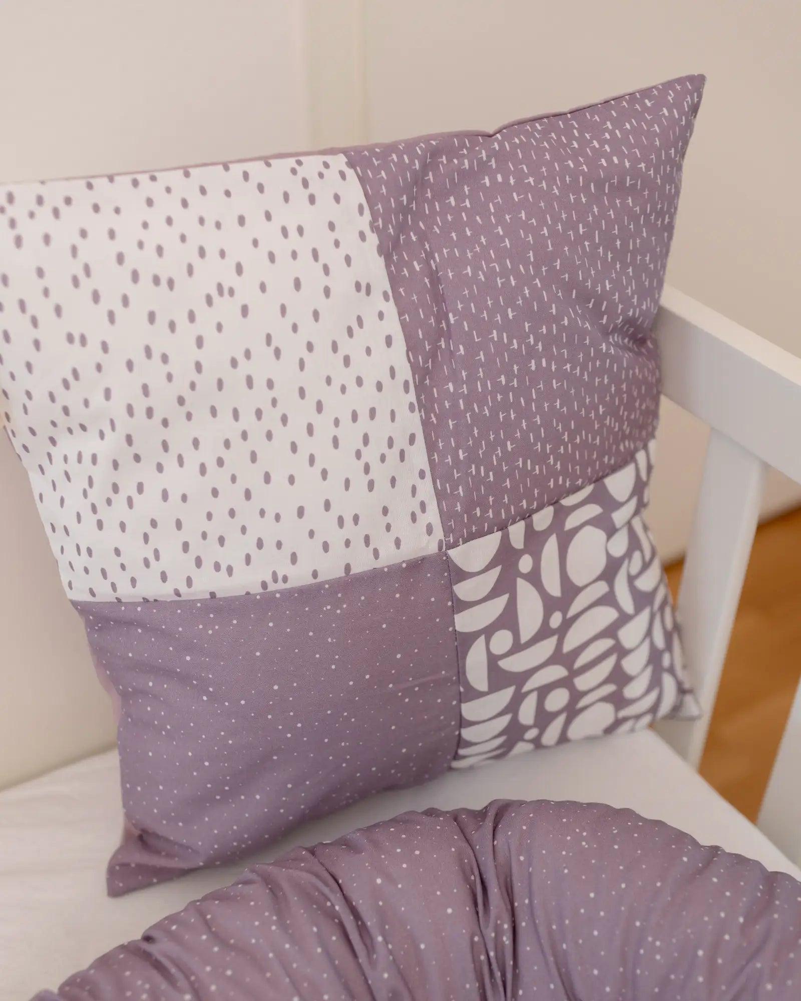 Kissenbezug Classic Flieder-Kissenbezüge-ULLENBOOM Baby