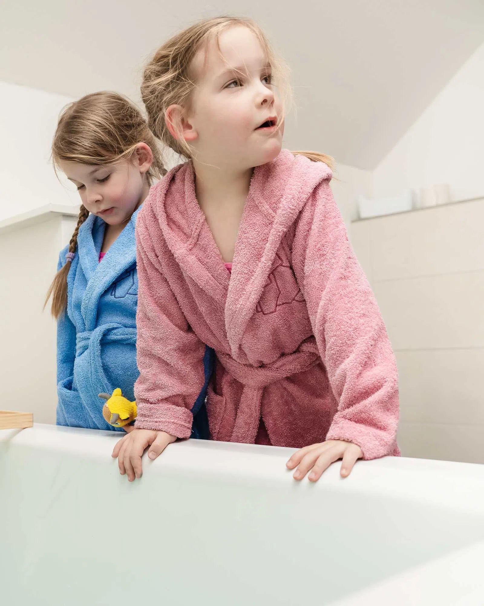 Bademantel ROSA-ULLENBOOM-35 x 97 cm-ULLENBOOM Baby