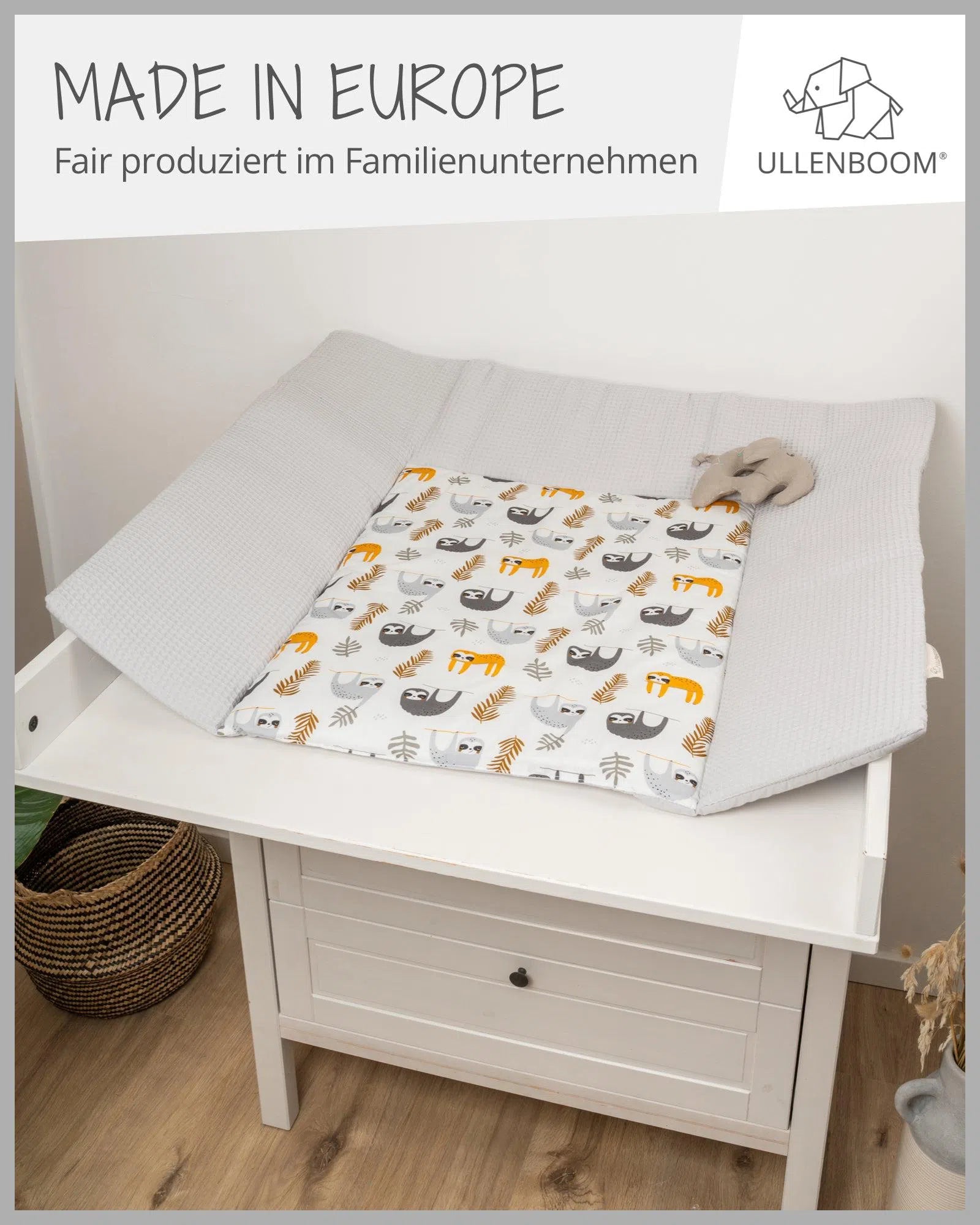 Wickelauflage Waffelpiqué Motiv GRAU FAULTIERE-ULLENBOOM-75 x 85 cm-ULLENBOOM Baby