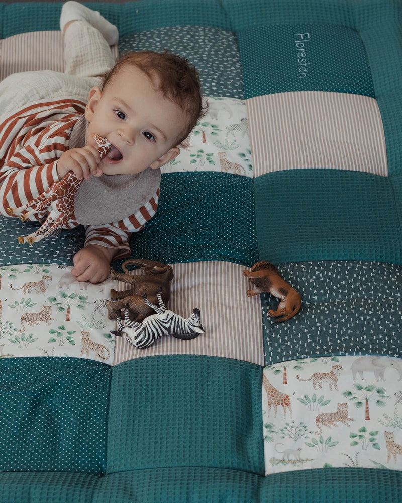 Personalisierbare Krabbeldecke MADAGASKAR-ULLENBOOM Baby