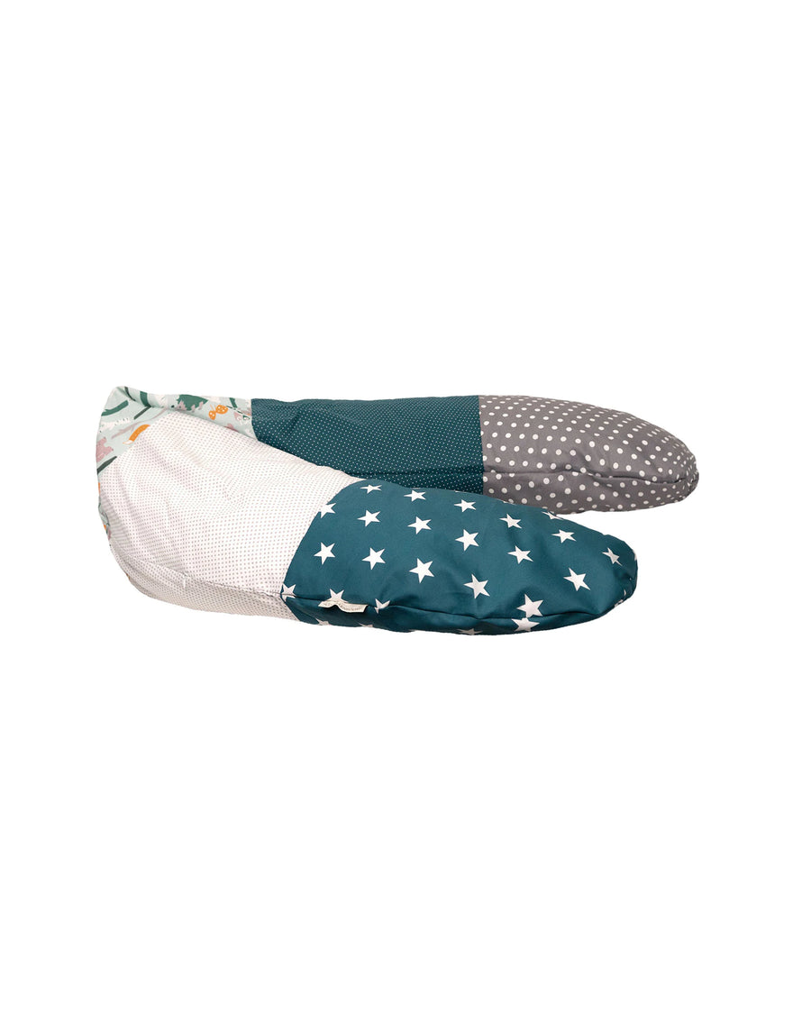 Stillkissen mit Waldtiere Petrol Patchwork-Design, Sternenmuster und Punkten aus 100 % Baumwolle.