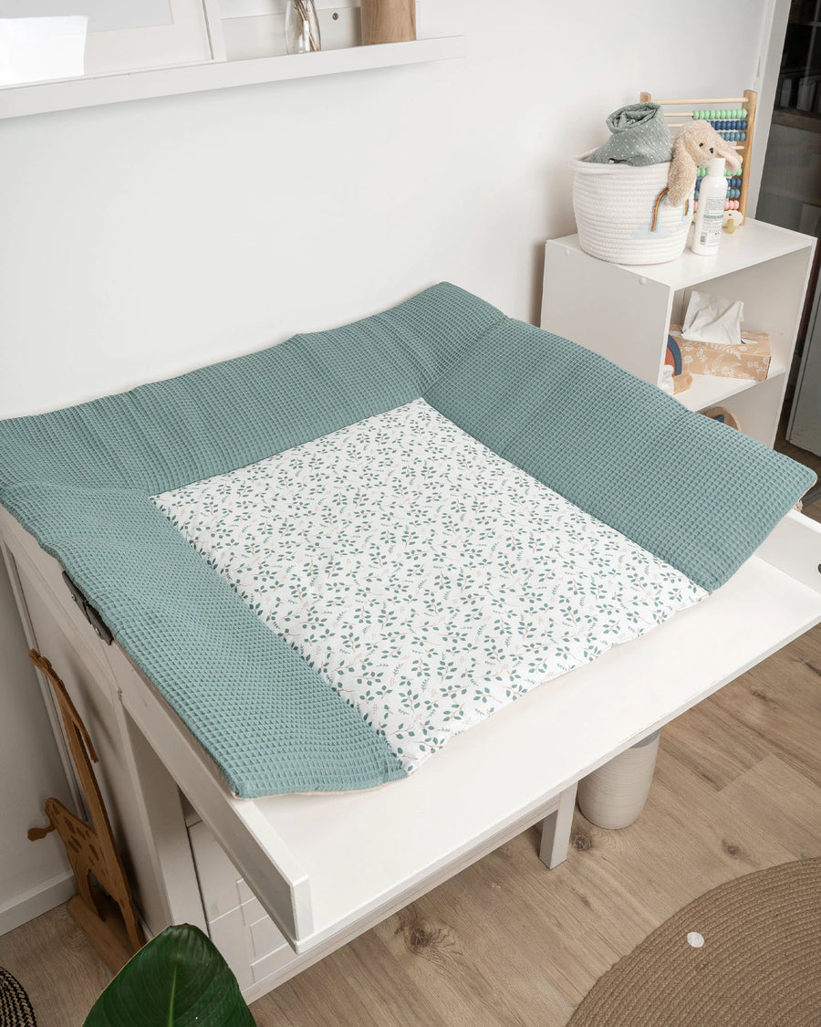 Wickelauflage Floral Grün-Gepolstere Wickelauflagen-ULLENBOOM Baby