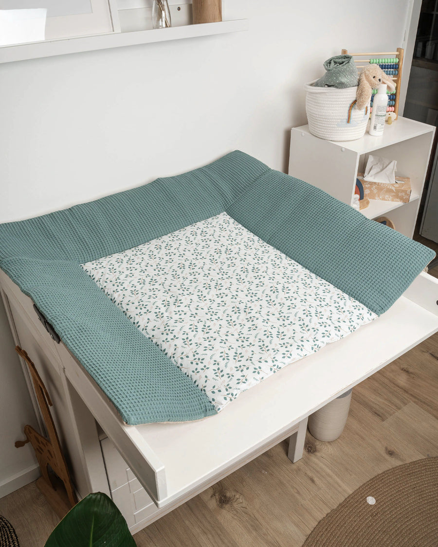 Wickelauflagen-Bezug Floral Grün-Wickelauflagen-Bezüge-ULLENBOOM Baby