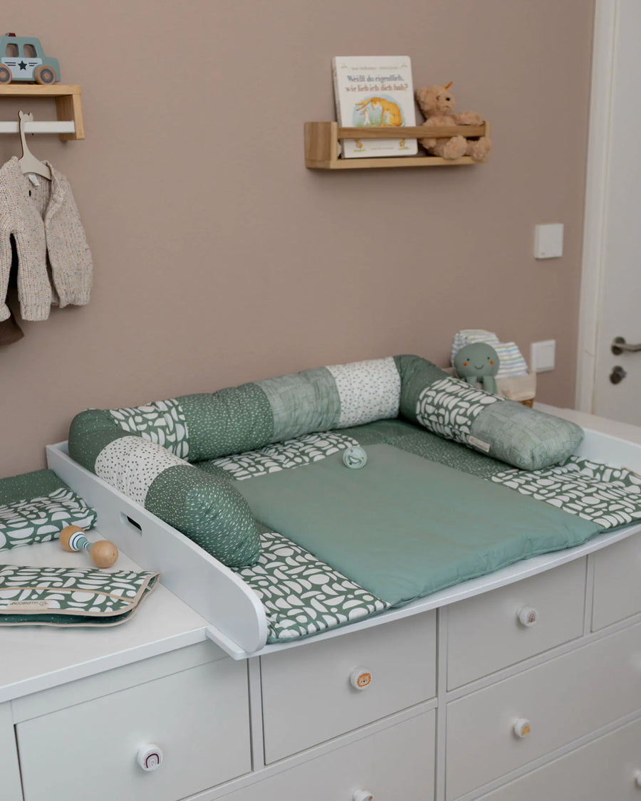 Wickelauflage Classic Grün-Gepolstere Wickelauflagen-ULLENBOOM Baby