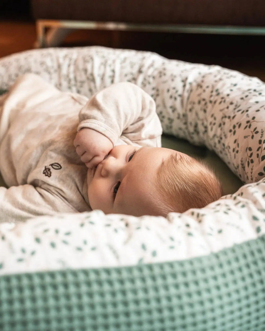 Baby Bettschlange FLORAL GRÜN-ULLENBOOM-ULLENBOOM Baby