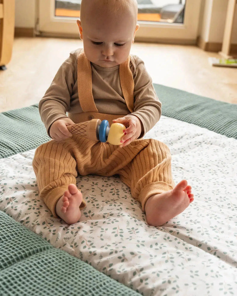Krabbeldecke & Laufgittereinlage Waffel Motiv FLORAL GRÜN-ULLENBOOM-ULLENBOOM Baby