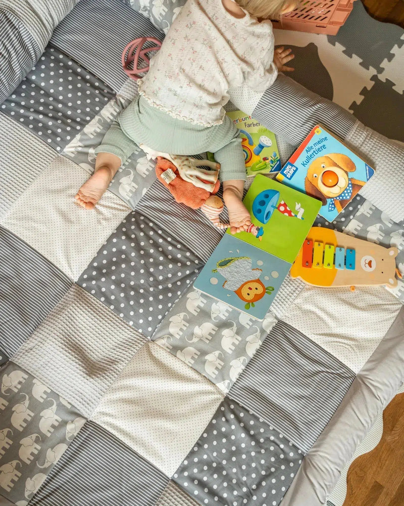 Krabbeldecke & Laufgittereinlage GRAU ELEFANT-ULLENBOOM-ULLENBOOM Baby