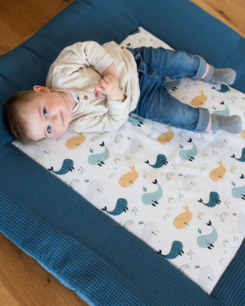 Krabbeldecke & Laufgittereinlage WAFFELPIQUÉ BLAU WALE-ULLENBOOM-ULLENBOOM Baby
