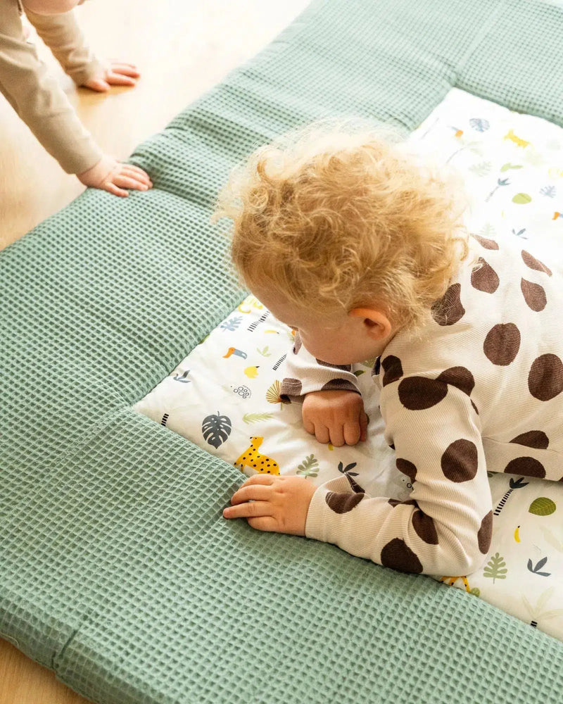 Krabbeldecke & Laufgittereinlage WAFFELPIQUÉ SALBEIGRÜN REGENWALD-ULLENBOOM-ULLENBOOM Baby