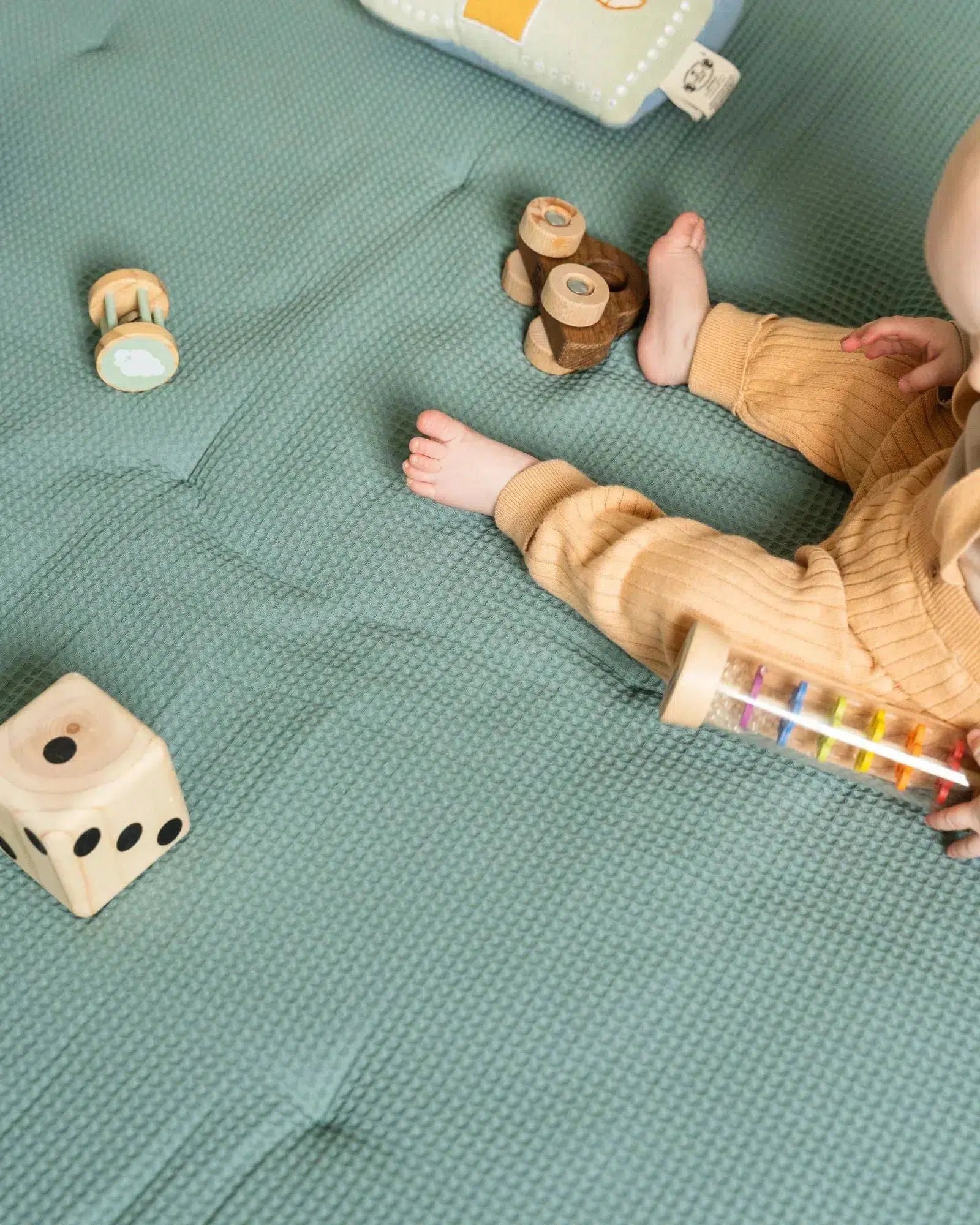 Krabbeldecke & Laufgittereinlage WAFFELPIQUÉ SALBEIGRÜN-ULLENBOOM-ULLENBOOM Baby