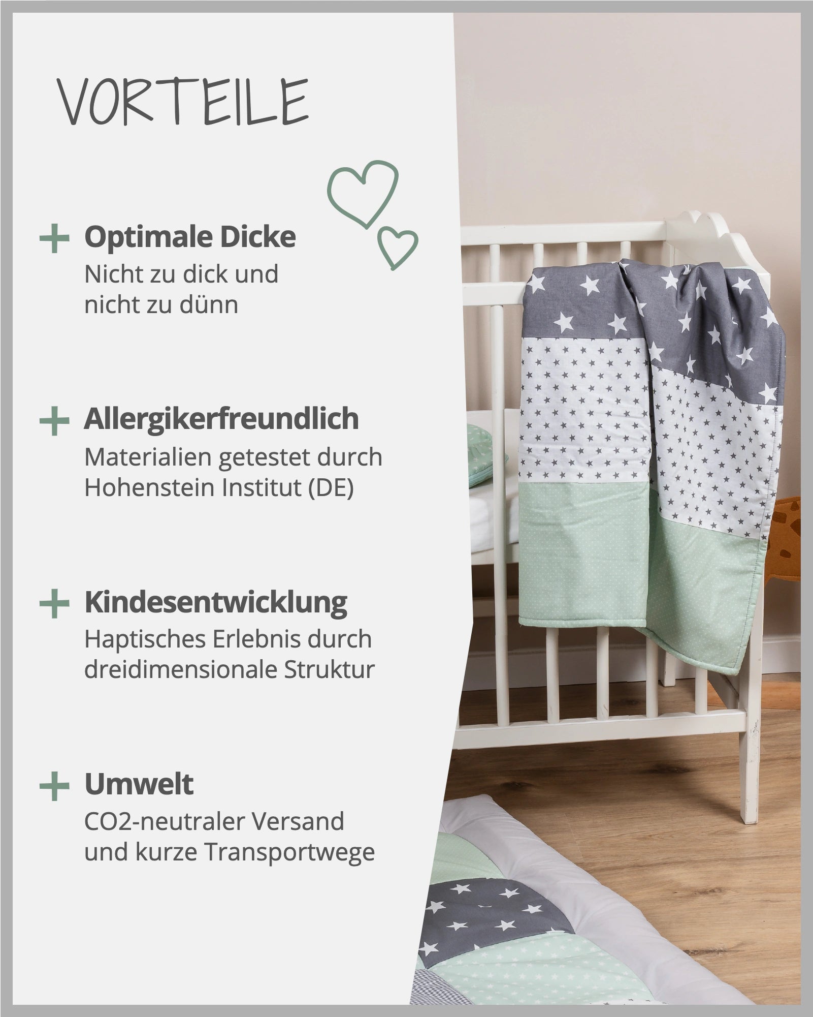 Mintgraue Babydecke mit Sternenmuster und weicher Rückseite im Babybett.