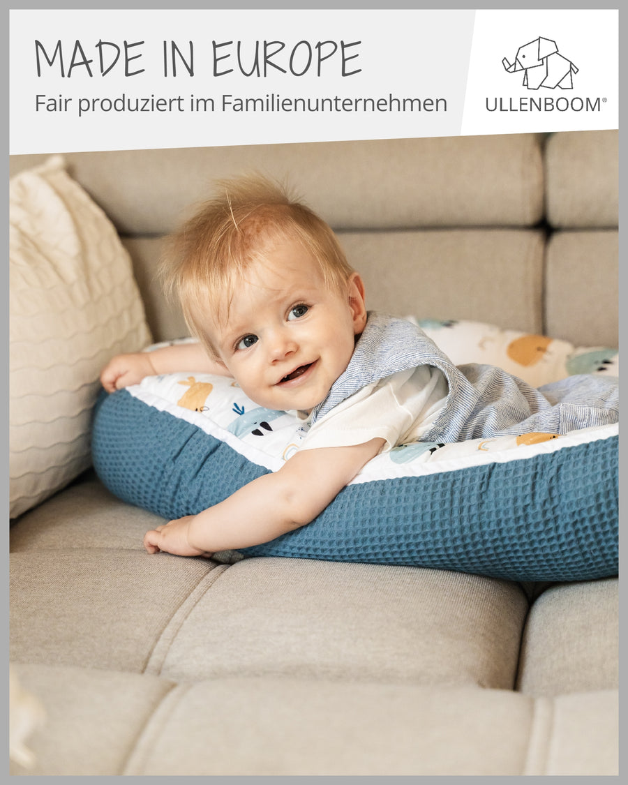 Babynest Blau Wale-ULLENBOOM Baby