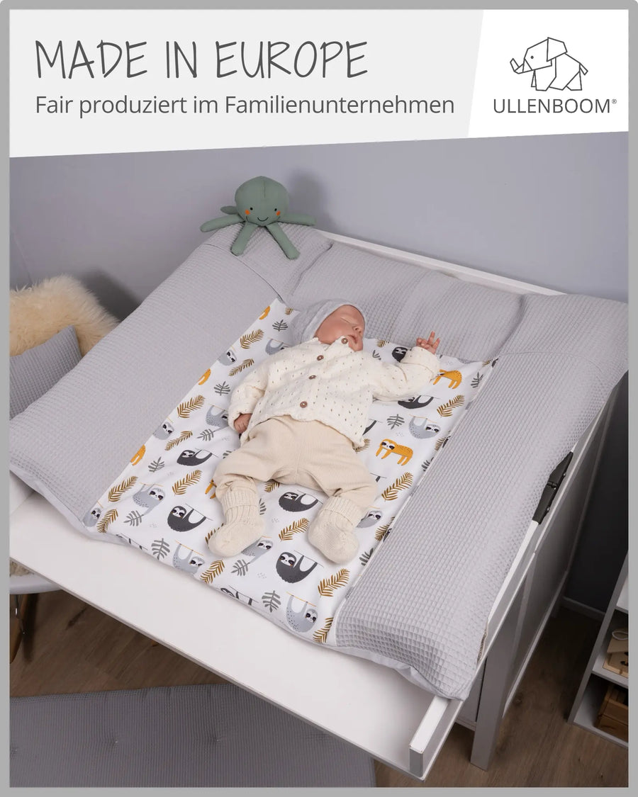 Wickelauflagen-Bezug Grau Faultiere-ULLENBOOM Baby