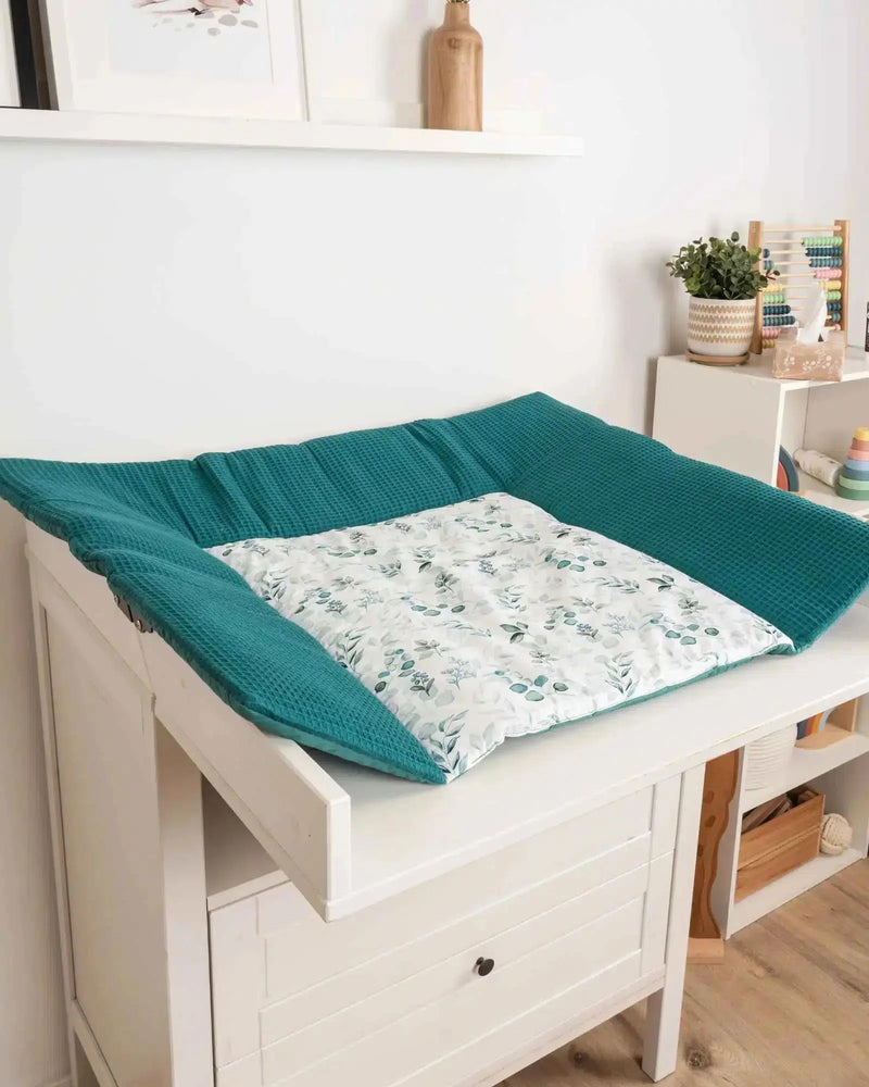 Wickelauflage Waffelpiqué Motiv EUKALYPTUS PETROL-ULLENBOOM-75 x 85 cm-ULLENBOOM Baby
