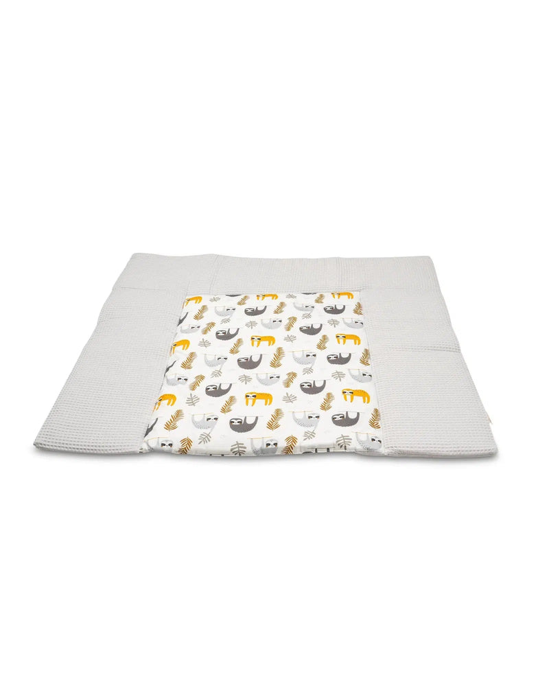 Wickelauflage Waffelpiqué Motiv GRAU FAULTIERE-ULLENBOOM-75 x 85 cm-ULLENBOOM Baby