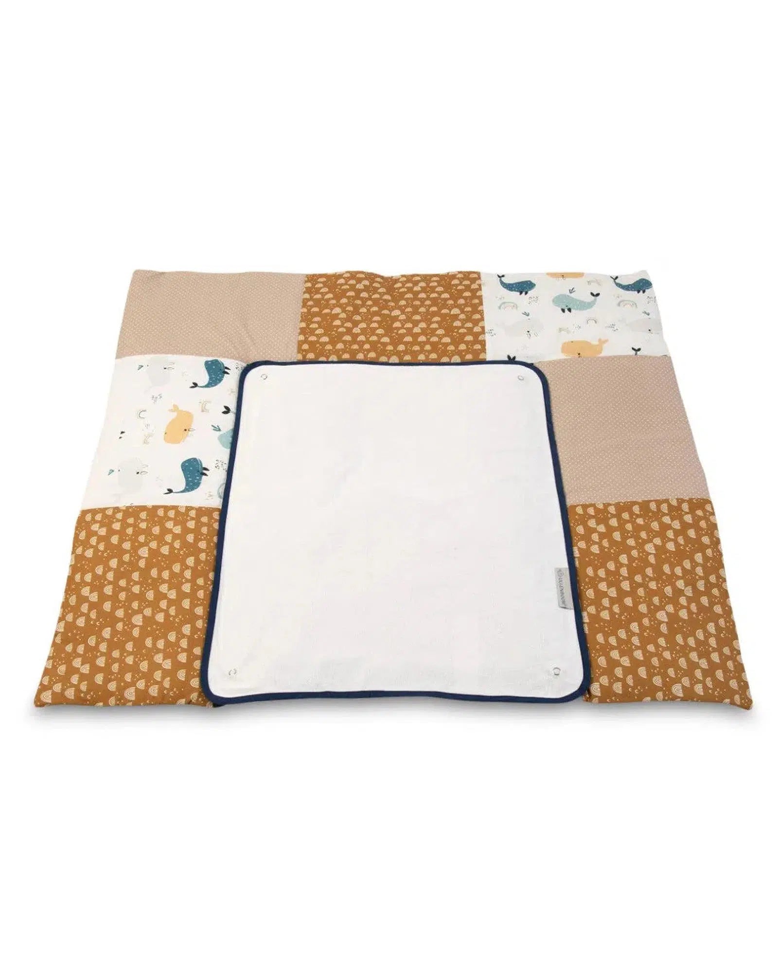 Wickelauflage mit Wechselmatte Patchwork WALE-ULLENBOOM-75 x 85 cm-ULLENBOOM Baby