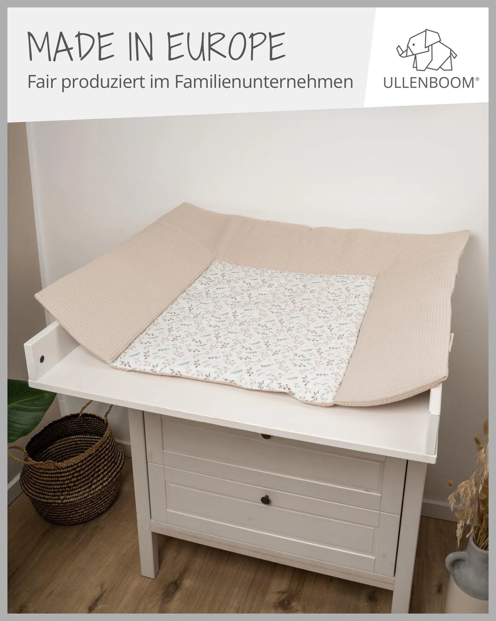 Wickelauflage Waffelpiqué Motiv FLORAL SAND-ULLENBOOM-75 x 85 cm-ULLENBOOM Baby